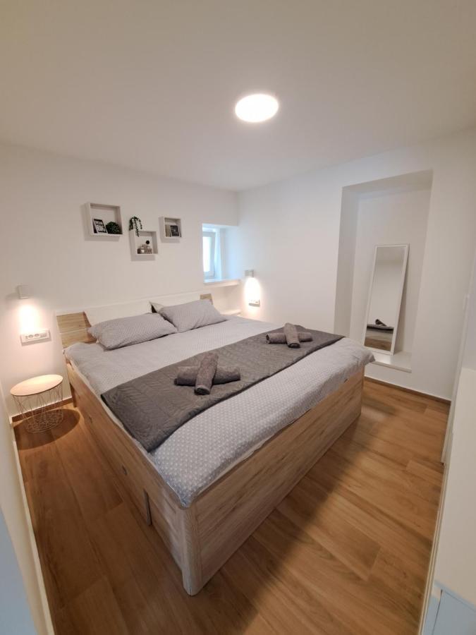 Apartman Tea Mali Lošinj Kültér fotó