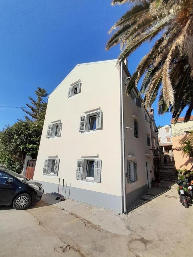 Apartman Tea Mali Lošinj Kültér fotó